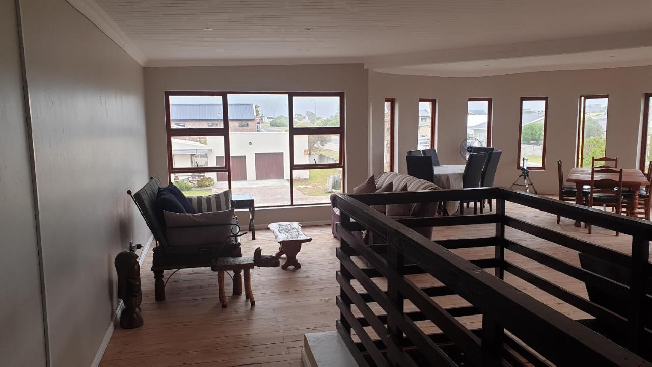 Stonehouse On Main Hotel Struisbaai Ngoại thất bức ảnh
