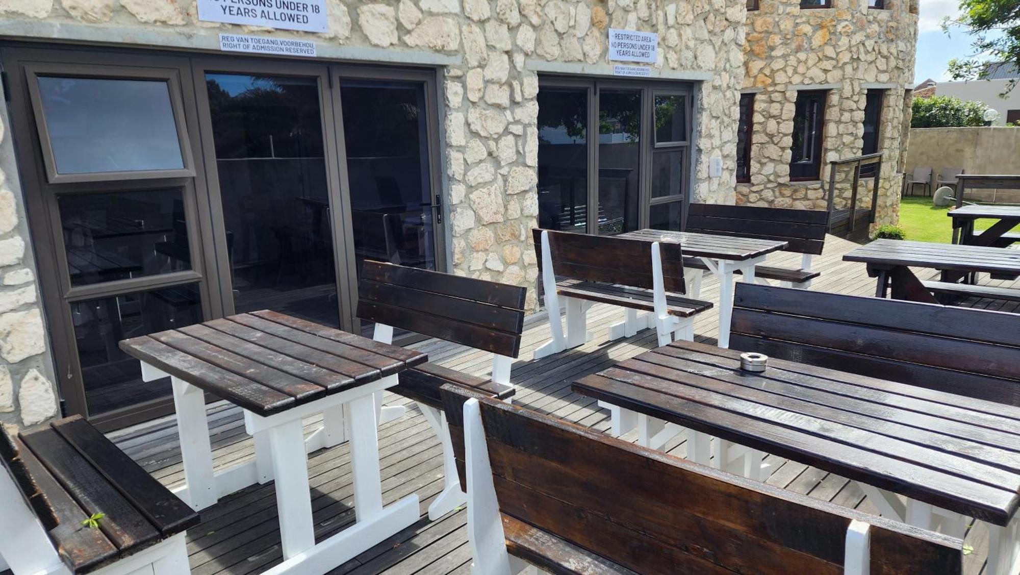 Stonehouse On Main Hotel Struisbaai Ngoại thất bức ảnh